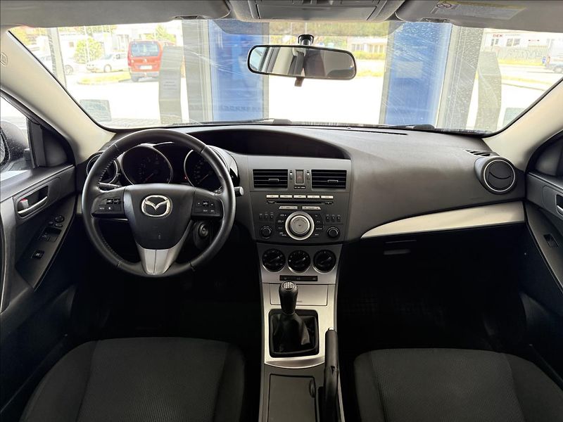 Mazda 3 1,6   77kW,SENZORY - fotka 10 z 21
