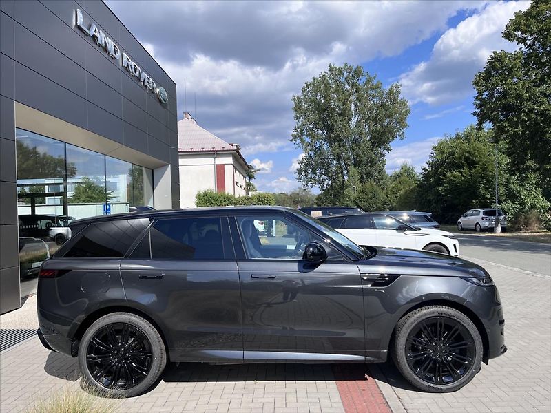 Land Rover Range Rover Sport (2026) 3,0 Dynamic SE P460e PHEV AWD - fotka 4 z 21