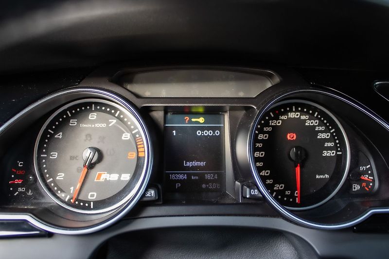 Audi RS 5 - fotka 15 z 33