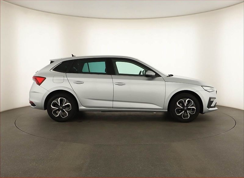 Škoda Scala (2025) 1.0 TSI, Top Selection, FullLe - fotka 6 z 14