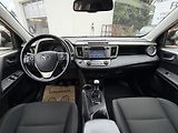 Toyota RAV4  2.2 D-4D 110 kW Active 4x4 - náhled 9