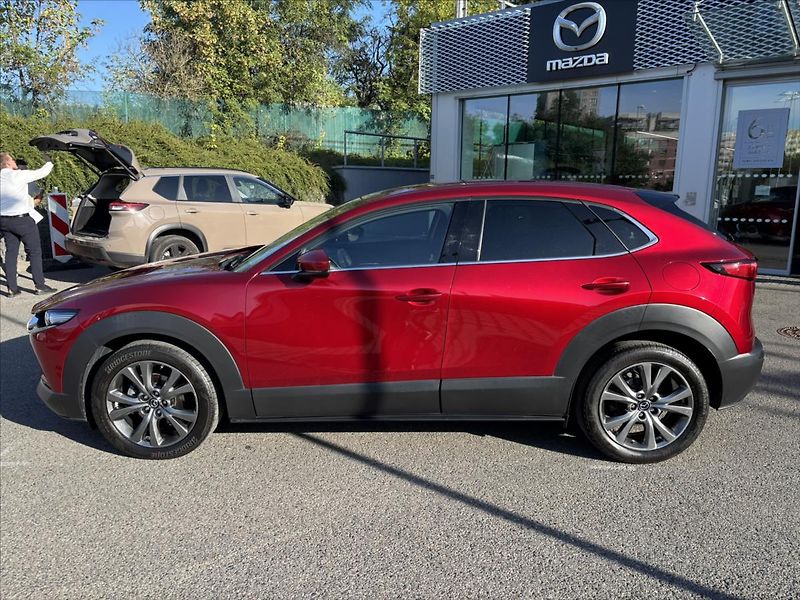 Mazda CX-30 2,0 i 137kW AT GT Plus CARPLAY - fotka 2 z 47