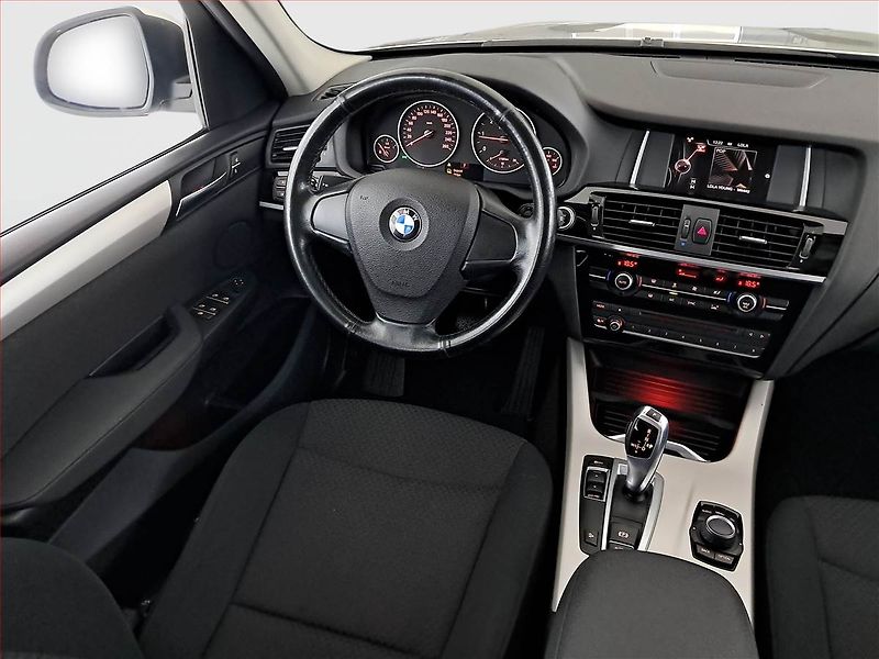 BMW X3 (2015) xDrive20d, 4X4, Automat - fotka 7 z 17