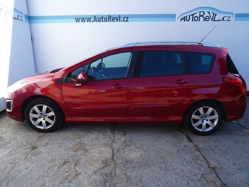 Peugeot 308 (2013) 1.6i,88kW,NovéČR,klima - fotka 5 z 21