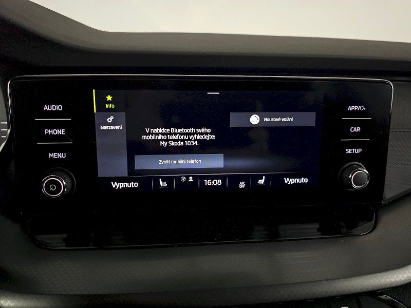Škoda Octavia (2022) COMBI 1.5TSI 96kW DSG G-TEC AM - fotka 24 z 29