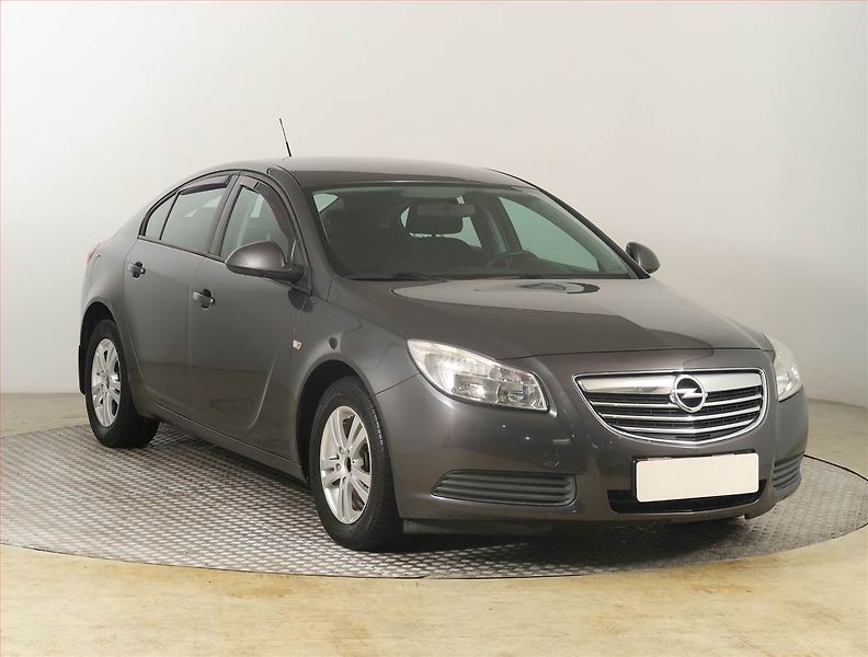 Opel Insignia (2009) 1.8, Serv.kniha, Park. senzory - fotografie inzerátu