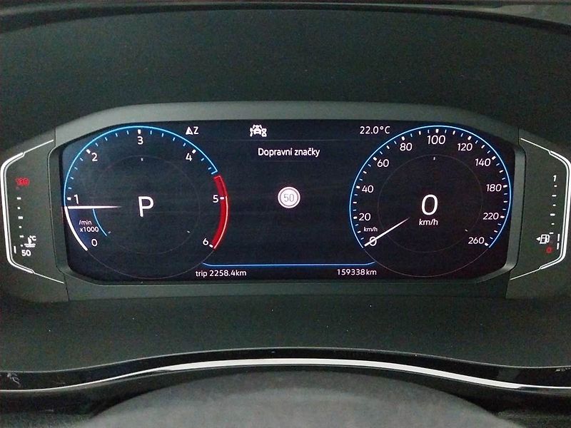 Volkswagen Multivan (2020) Highline 2.0 BiTDI 4Motion, ČR - fotka 11 z 23