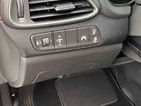 Hyundai i30 (2020) 1.4 T-GDi, ČR, Trikolor, AC - náhled 12