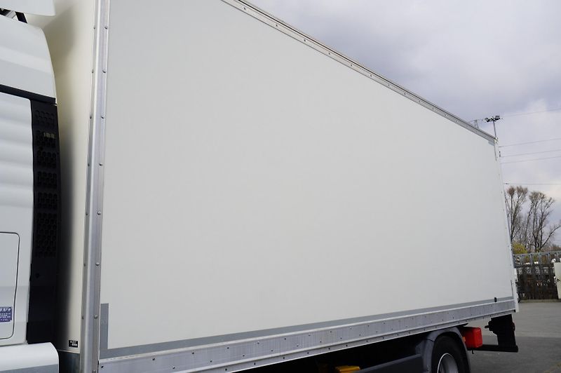 MAN TGS (2020) 18.470 4X2 BL / 18 EPAL box - fotka 8 z 18