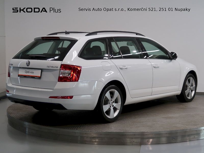 Škoda Octavia (2014) ELEGANCE 1.4TSI 103KW - fotka 2 z 33