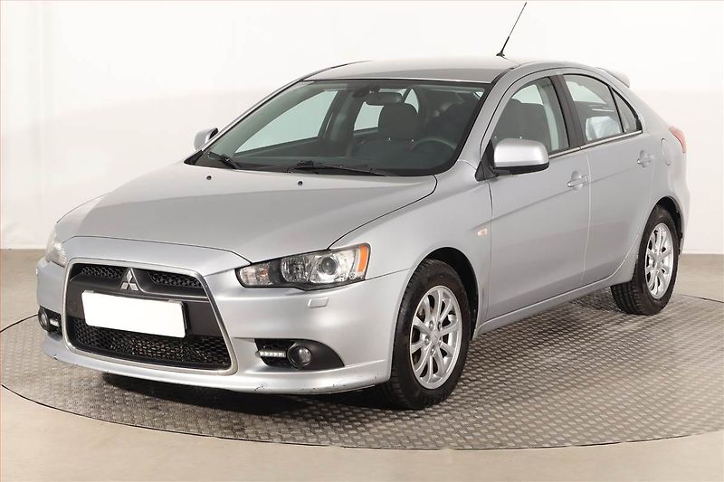 Mitsubishi Lancer (2011) 1.8 DI-D+, Serv.kniha, Navi - fotka 2 z 20
