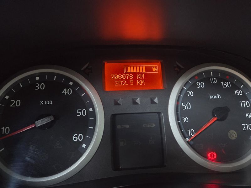 Renault Trafic 2.0 dCi 84KW Generation Evado - fotka 37 z 45