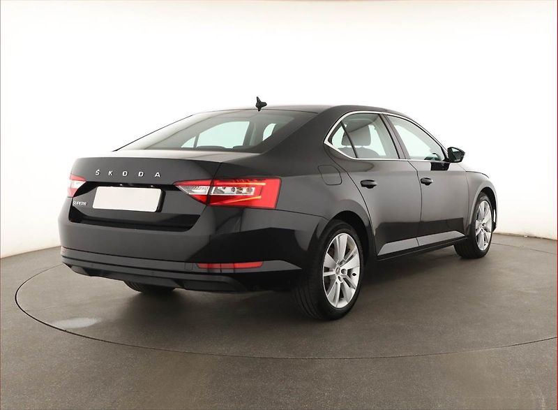 Škoda Superb (2020) Style 2.0 TDI - fotka 5 z 20