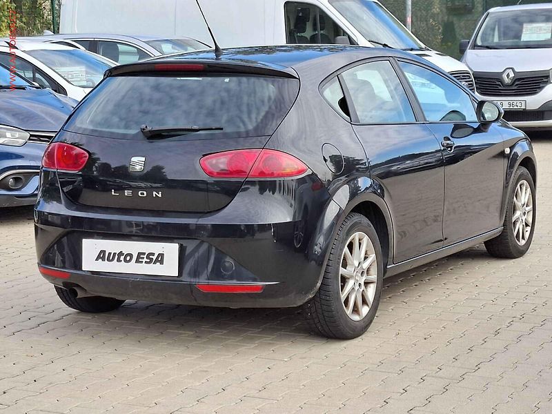 Seat Leon (2009) 1.6 MPi, 1.maj,ČR, servis - fotka 6 z 15