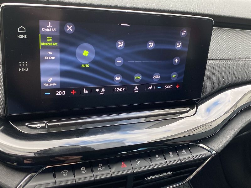 Škoda Octavia (2021) Combi 1.5 TGI G-TEC DSG Style+ - fotka 13 z 35