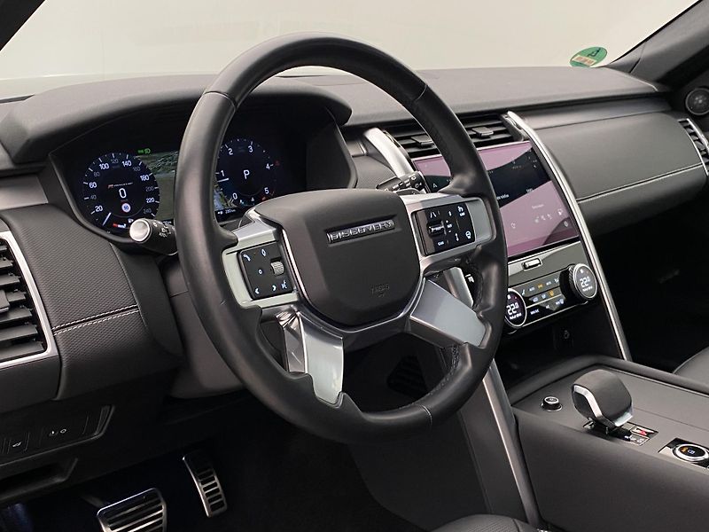 Land Rover Discovery D250 DYNAMIC SE AWD AUT - fotka 23 z 51