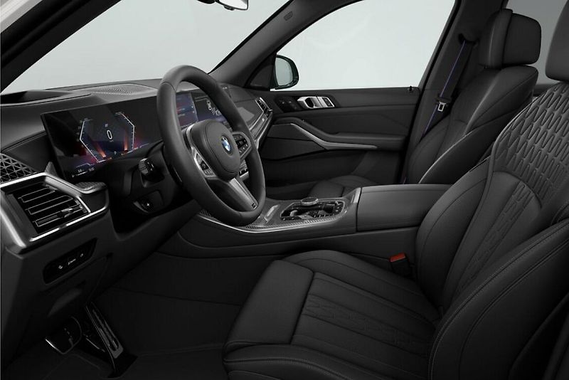 BMW X5 xDrive40i - fotka 3 z 4