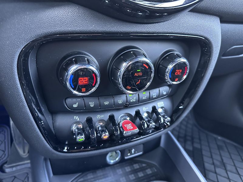 Mini Clubman JCW ALL4 225kw, Remus - fotka 18 z 24