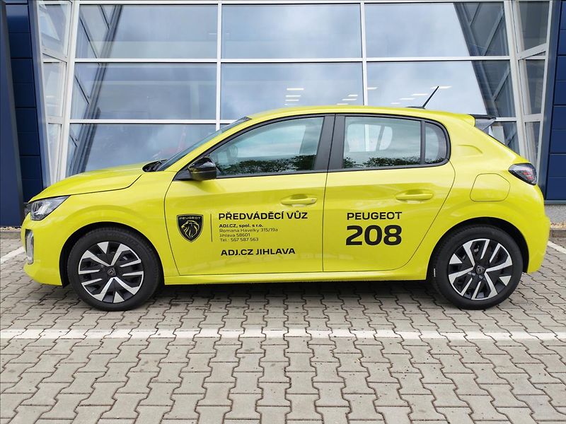 Peugeot 208 1,2 208 Style Hybrid 110 e_DCS - fotka 11 z 15