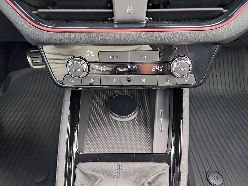 Škoda Kamiq (2026) Monte Carlo 1.0 TSI / 85 kW DS - fotka 13 z 25