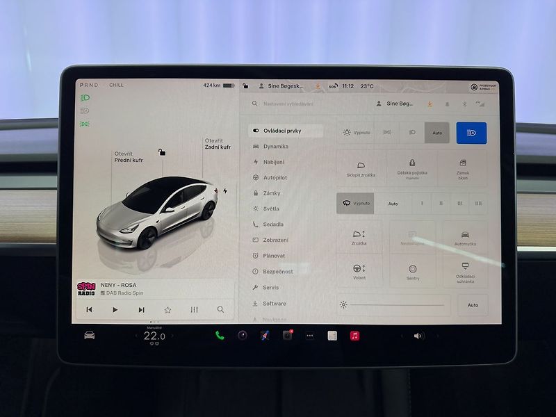 Tesla Model 3 LONG RANGE, DUAL MOTOR, 366 KW - fotka 18 z 33