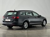 Volkswagen Passat Bussines - náhled 1