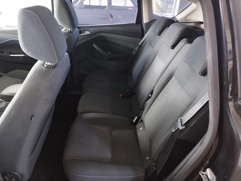 Ford C-MAX (2013) 1,6I,92KW,AUT.KLIMA,NOVÁ STK - fotka 11 z 17