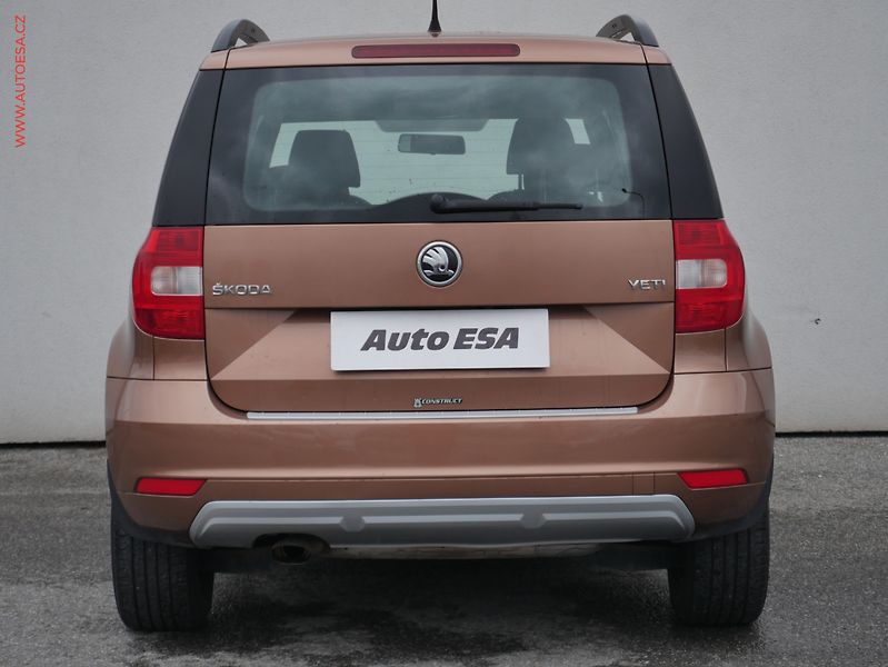 Škoda Yeti (2015) 1.2 TSi, ČR, Active, AC - fotka 5 z 15