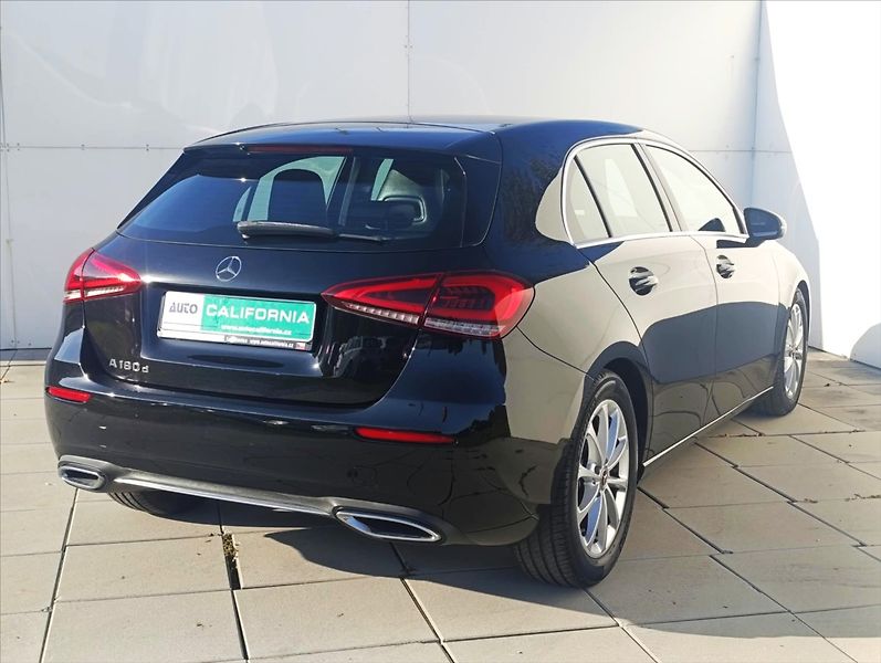 Mercedes-Benz Třídy A 1,5 CDi AT,Kamera Navi Kůže - fotka 7 z 36