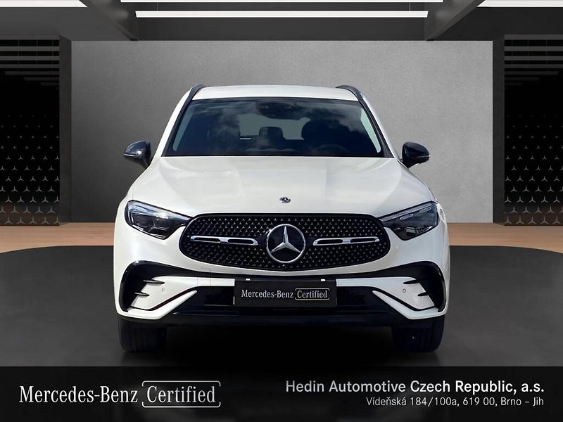 Mercedes-Benz GLC (2023) 400 e 4MATIC - fotka 8 z 29