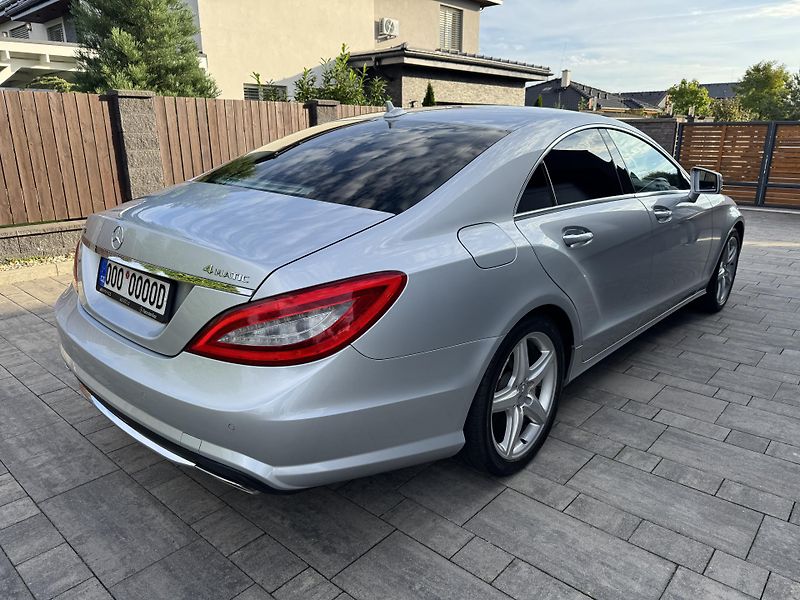 Mercedes-Benz CLS (2014) 350 CDI, 4Matic, AMG - fotka 4 z 64