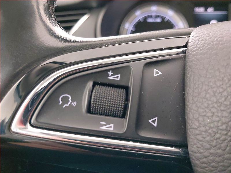 Škoda Octavia (2019) Style 1.5 TSI, Serv.kniha - fotka 21 z 23