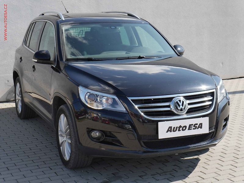 Volkswagen Tiguan (2009) 2.0TDi, ČR, DSG, xenon, navi - fotografie inzerátu