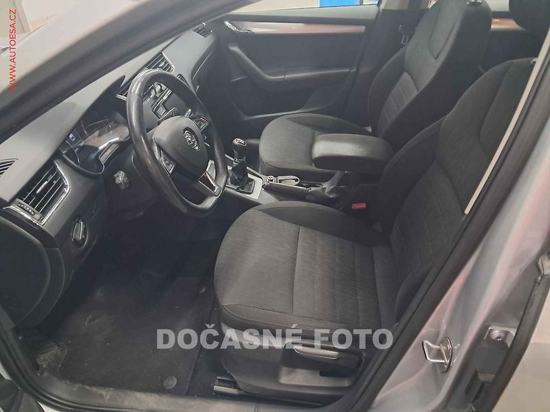 Škoda Octavia (2014) 2.0tdi - fotka 3 z 3