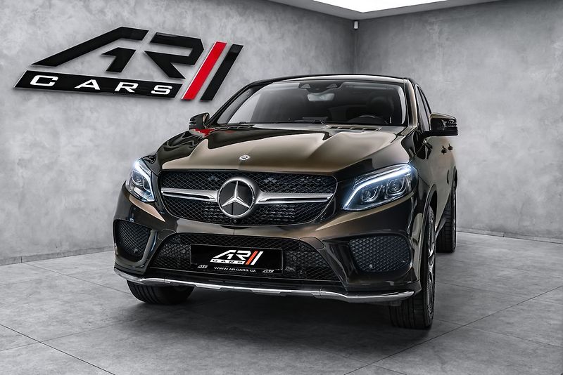 Mercedes-Benz GLE panorama, asistenty - fotka 3 z 23