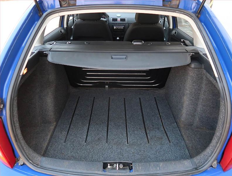 Škoda Fabia (2005) 1.2 12V, Tažné, Klima - fotka 13 z 14