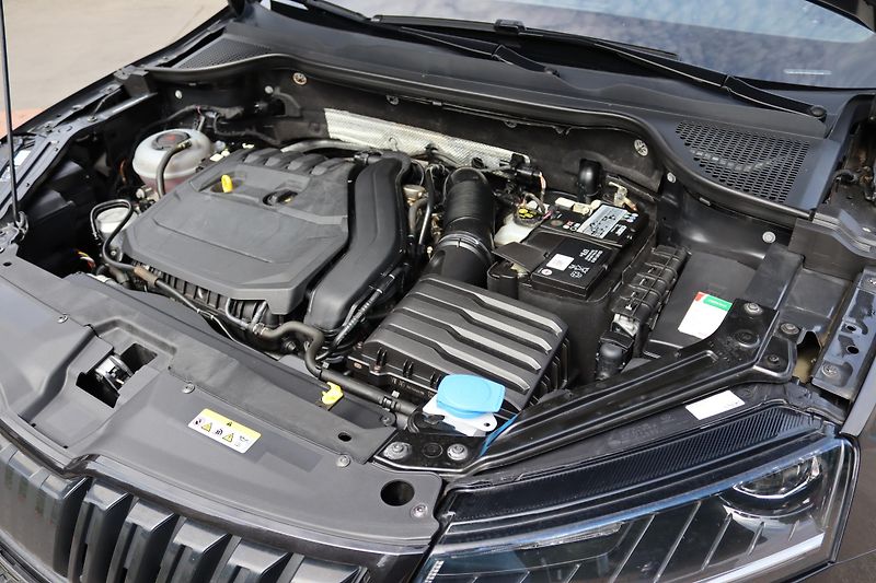 Škoda Karoq Škoda Karoq 1.5 TSI ACT Sport - fotka 50 z 50