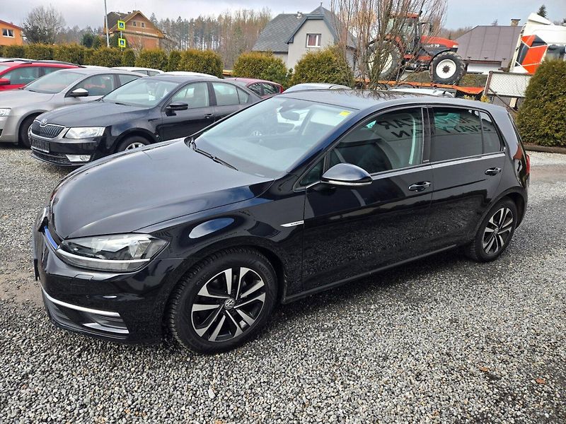Volkswagen Golf (2019) 1.5 TSI BLUEMOTION,TOP,NAVI - fotka 7 z 28