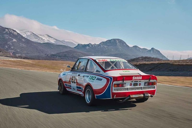 Škoda slaví 50. výročí závodního vozu 130 RS
