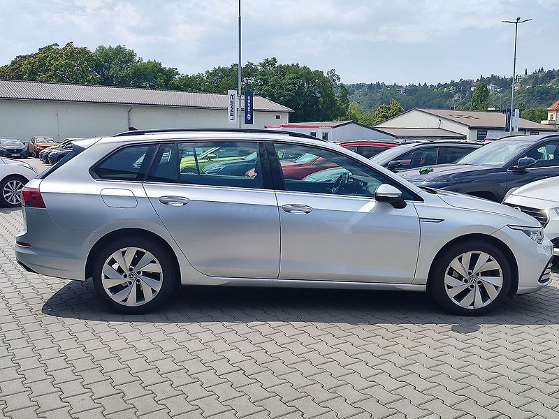 Volkswagen Golf 1.5 TSI/96kW Style - fotka 4 z 29