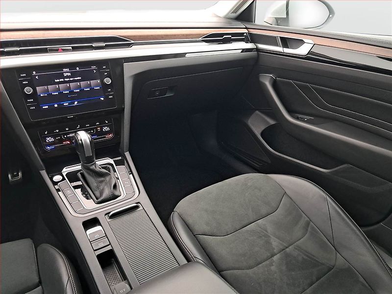 Volkswagen Arteon (2023) 2.0 TSI - fotka 7 z 18