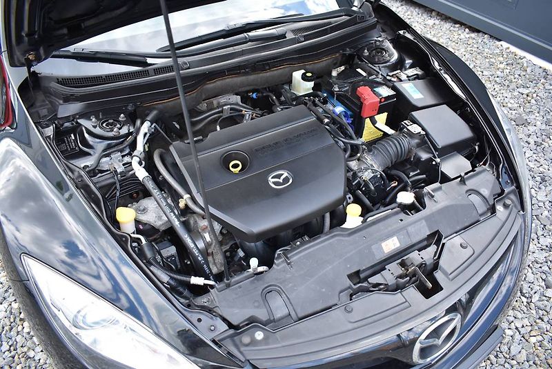 Mazda 6 2,5 16V    SPORT+,BOSE,1.M,TOP - fotka 22 z 22