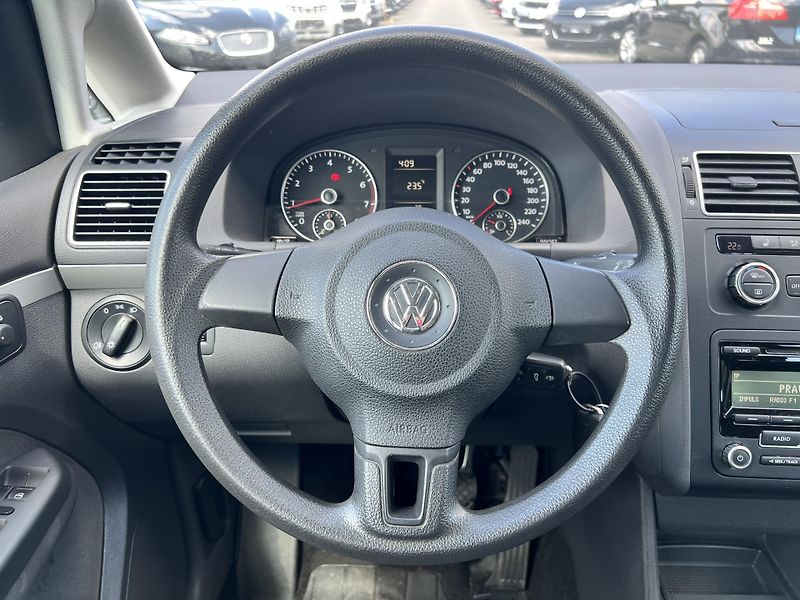 Volkswagen Touran 1.2TSi 77kw  7MÍST TEMPOMAT  - fotka 17 z 44