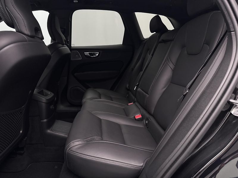 Volvo XC60 T6 AWD RECHARGE ULTRA CZ 1.maj - fotka 6 z 57