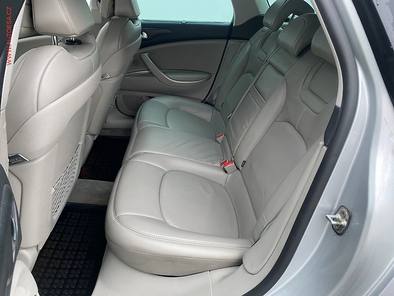 Citroën C5 (2009) 2.2 HDI, AC, navi, park. - fotka 10 z 16