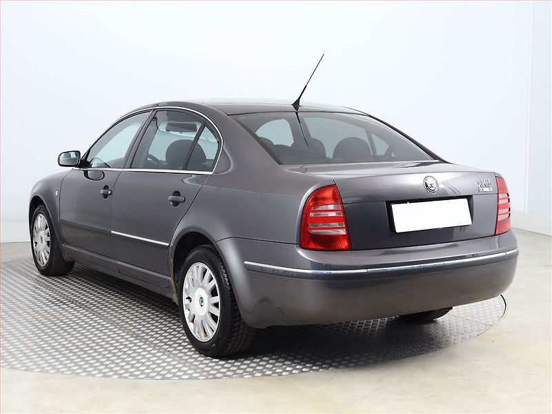 Škoda Superb (2005) 1.9 TDI, Serv.kniha - fotka 4 z 13