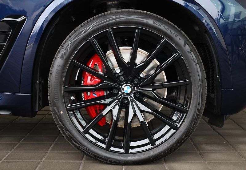 BMW X5 xDrive50e - fotka 7 z 18