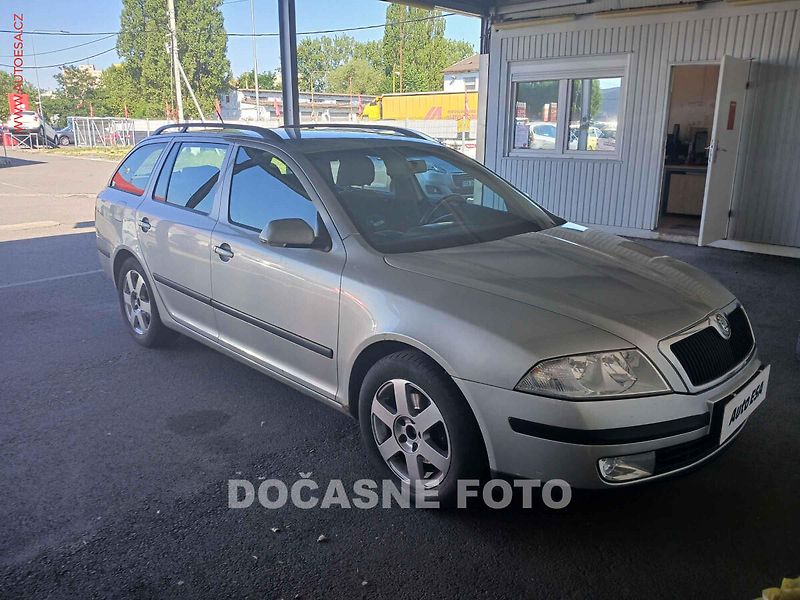 Škoda Octavia (2006) 2.0 TDi, STK3/28 - fotka 1 z 3