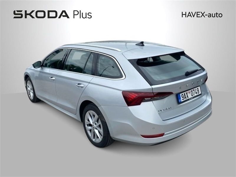 Škoda Octavia (2023) Combi 2.0 TDI DSG Style + - fotka 2 z 6