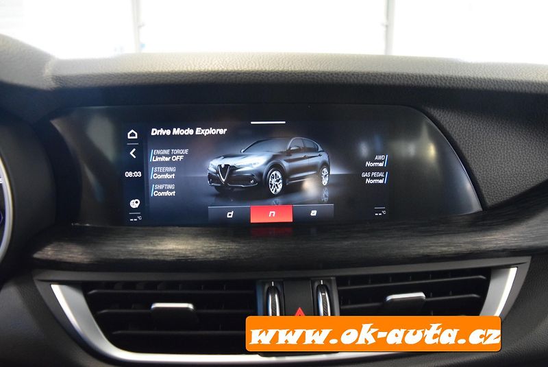 Alfa Romeo Stelvio 2.2 JTD Q4 FACELIFT 2021 - fotka 42 z 56